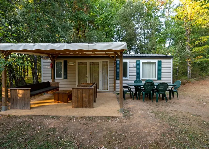Camping Le Pech Charmant