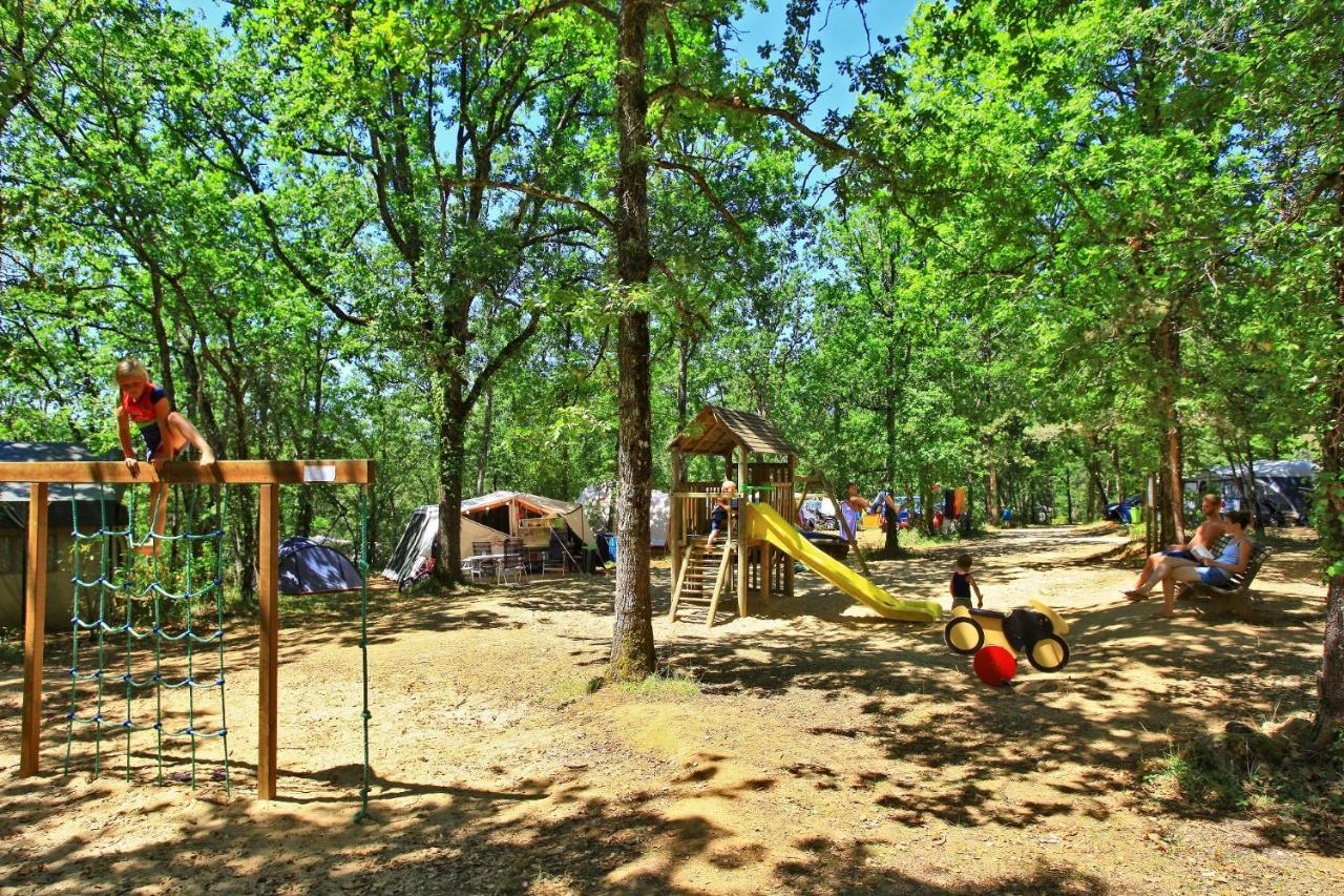 Le Pech Campsite Les Eyzies